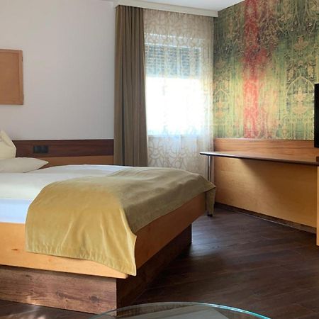 Kremstalerhof Hotell Leonding Eksteriør bilde